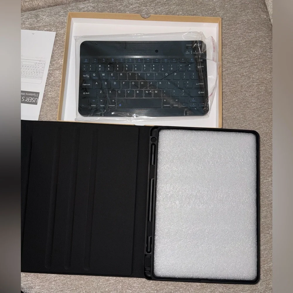 Keyboard Case for 2021 10.2-inch 9th Generation iPad, Detachable Wireless RECH